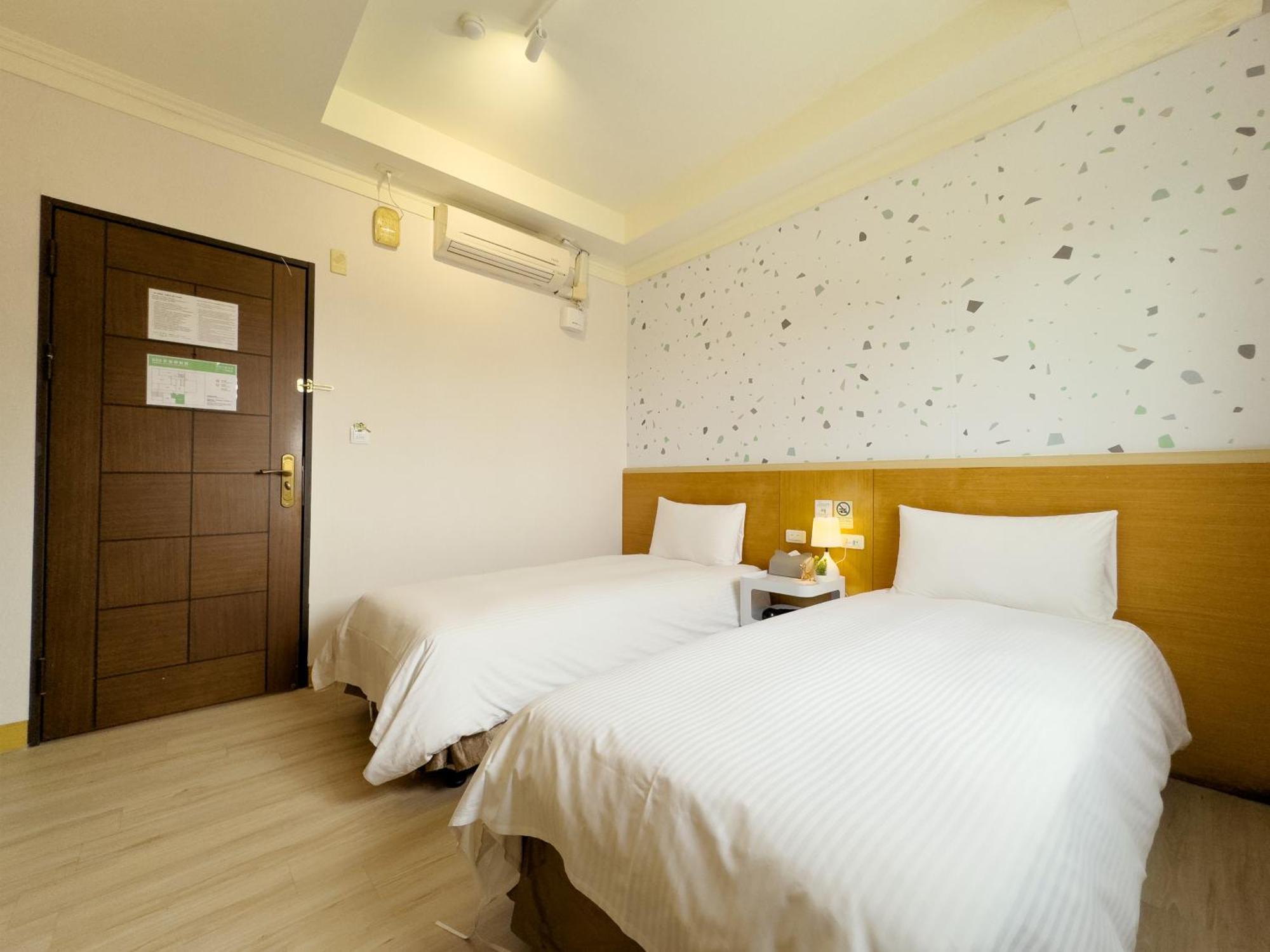 Together Hotel Hualien Zhongshan Стая снимка